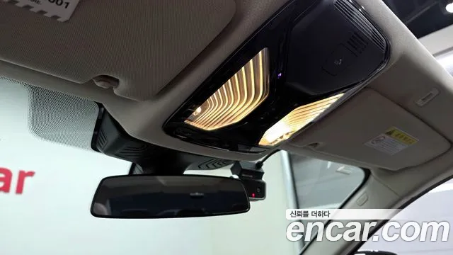 BMW 5 серии 2020 thumb 11