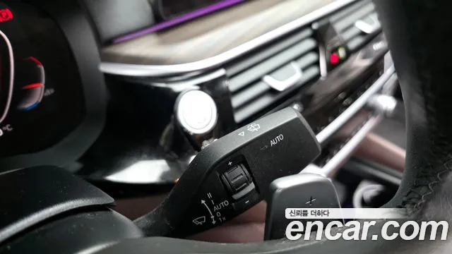 BMW 5 серии 2020 thumb 6