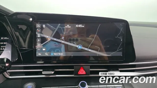 Hyundai Elantra 2022 thumb 6
