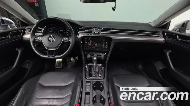 Volkswagen Arteon 2019 thumb 8