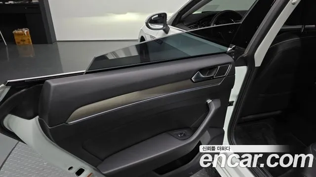 Volkswagen Arteon 2019 thumb 7