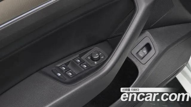 Volkswagen Arteon 2019 thumb 6