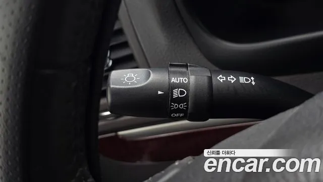 Hyundai Санта Фе 2011 thumb 6