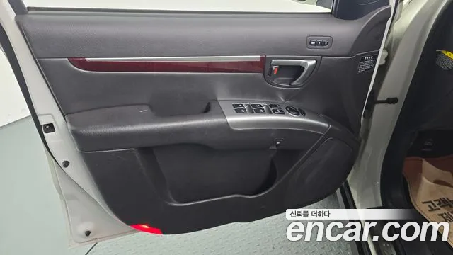 Hyundai Санта Фе 2011 thumb 3
