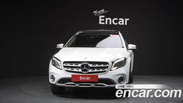 Mercedes-Benz A-Класс 2018 thumb 9