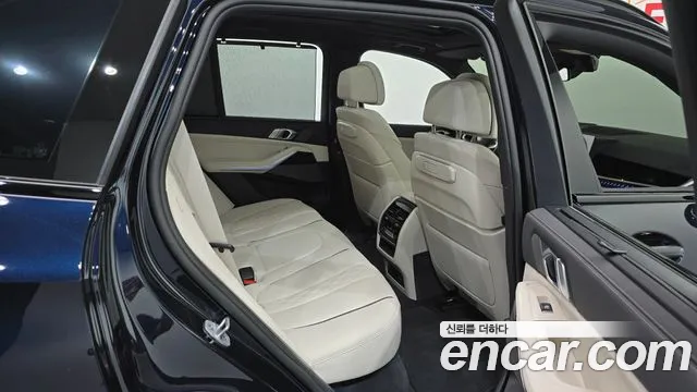 BMW X5 2025 thumb 12