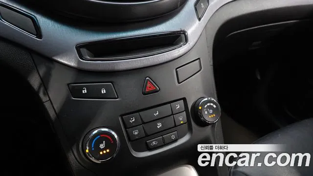 Chevrolet Orlando 2011 thumb 2