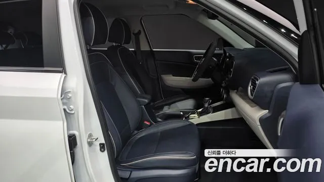 Hyundai Venue 2022 thumb 3