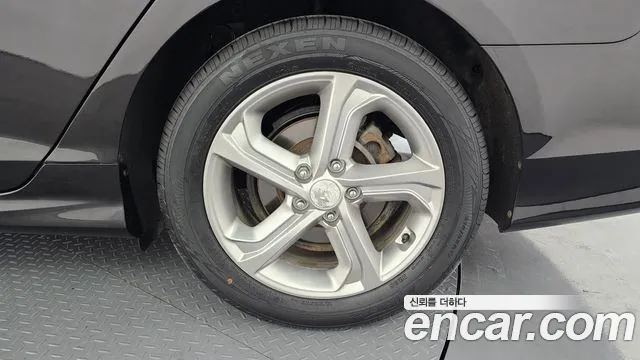Hyundai Sonata 2018 thumb 3