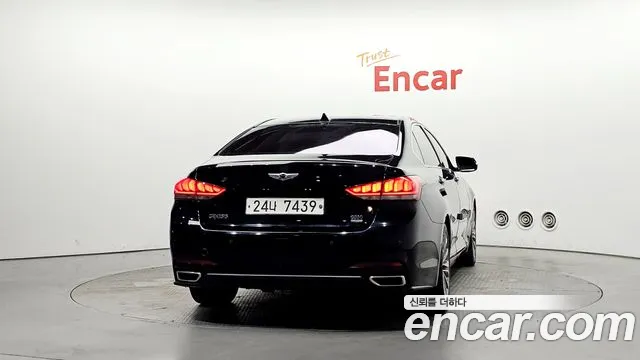 Hyundai Genesis 2014 thumb 9