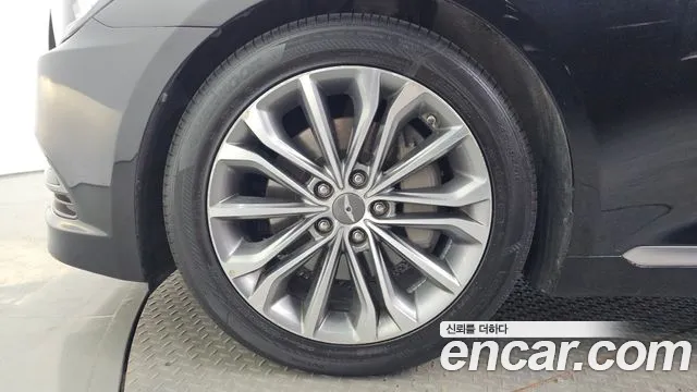 Hyundai Genesis 2014 thumb 6