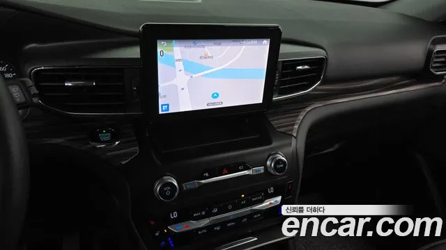 Ford Explorer 2020 thumb 8