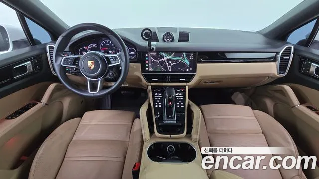 Porsche Cayenne 2023 thumb 6