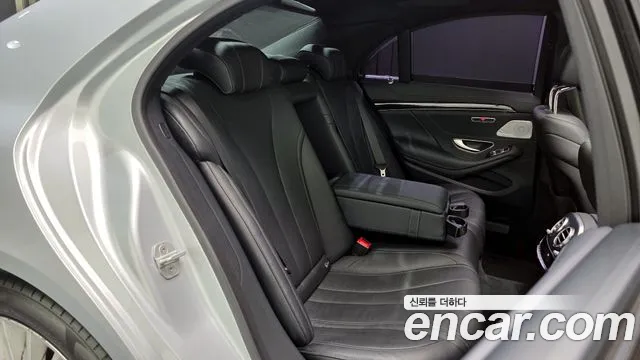 Mercedes-Benz S-Class 2016 thumb 3