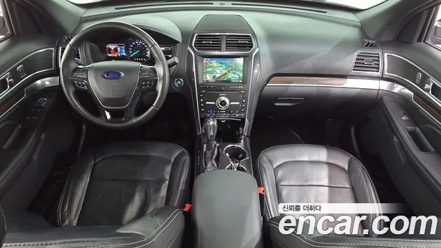 Ford Explorer 2019 thumb 7