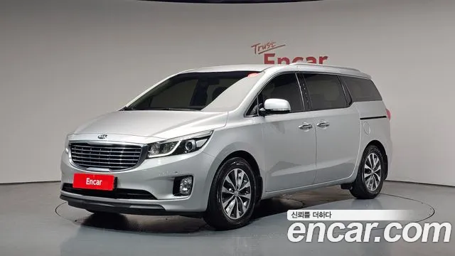 Kia Carnival 2017 thumb 8