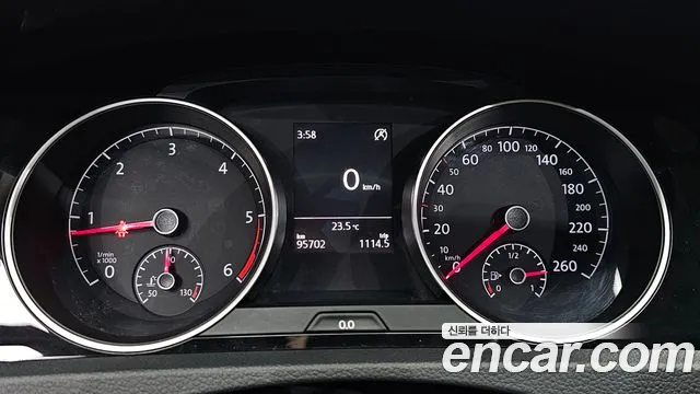Volkswagen Golf Sportsvan 2014 thumb 5