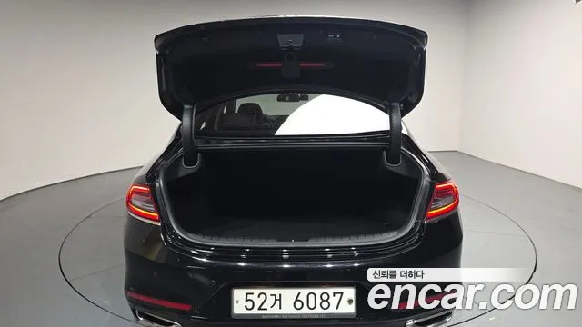 Hyundai Grandeur 2017 thumb 3
