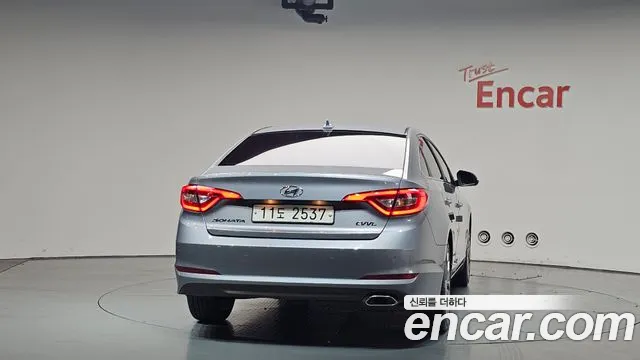 Hyundai LF 2015 thumb 6