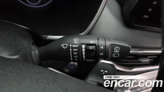 Hyundai Santa Fe 2020 thumb 11