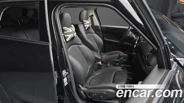 Mini Cooper Countryman 2023 thumb 2