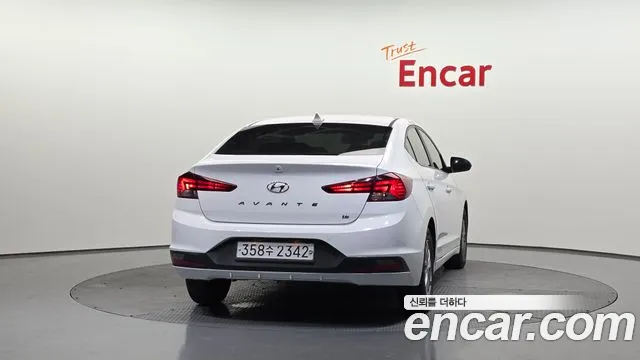 Hyundai Elantra 2020 thumb 2