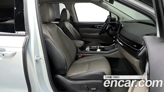 Kia Carnival 2024 thumb 7