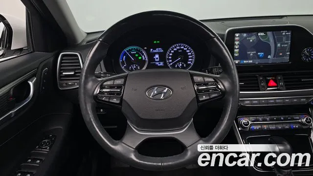 Hyundai Grandeur 2018 thumb 12