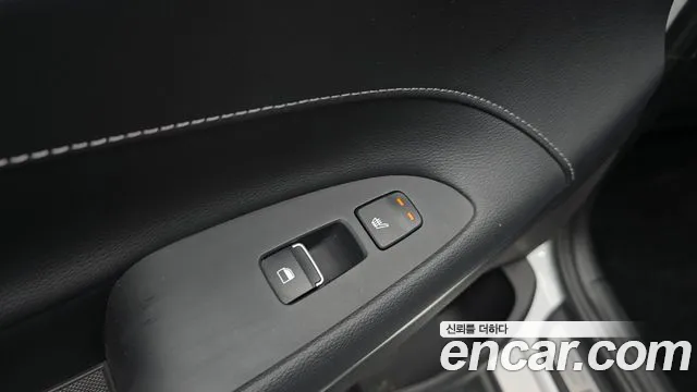Hyundai Grandeur 2018 thumb 10