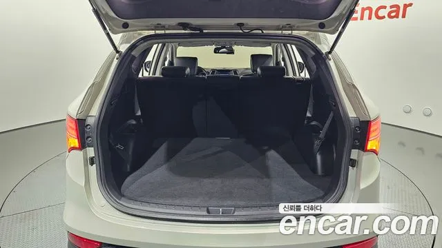Hyundai DM 2013 thumb 4