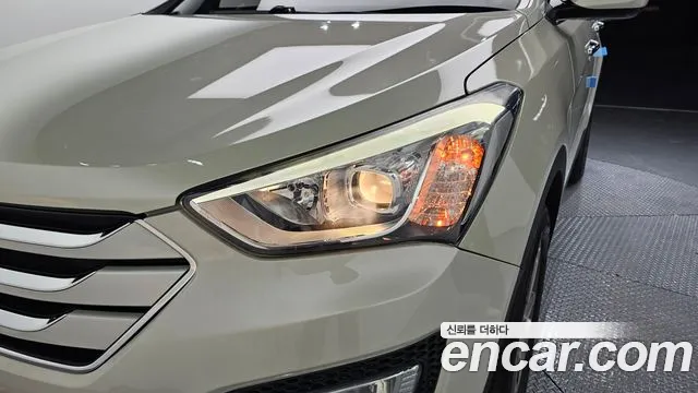 Hyundai DM 2013 thumb 2