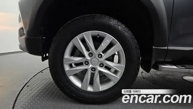 KGM Rexton 2019 thumb 6