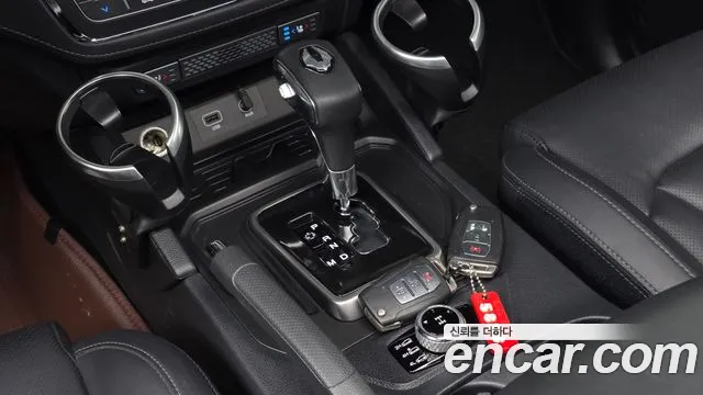 KGM Rexton 2019 thumb 4
