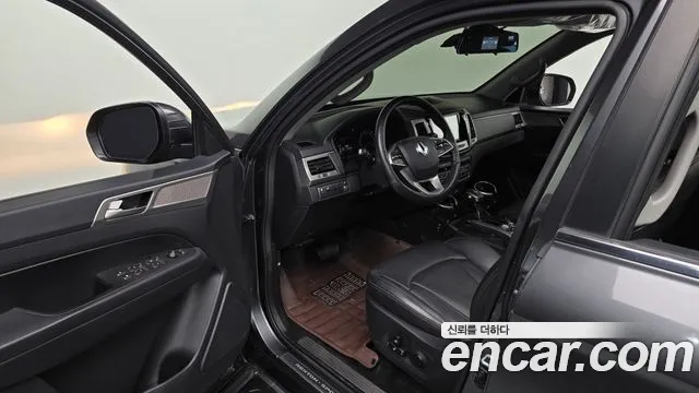 KGM Rexton 2019 thumb 7