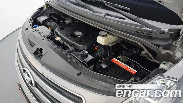 Hyundai Staria 2016 thumb 11