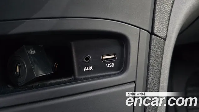 Hyundai Staria 2016 thumb 7