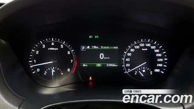 Genesis G80 2016 thumb 9