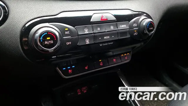 Kia Sorento 2015 thumb 6