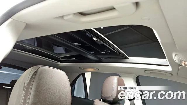 Mercedes-Benz E-Класс 2022 thumb 9