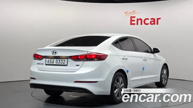 Hyundai AD 2016 thumb 9