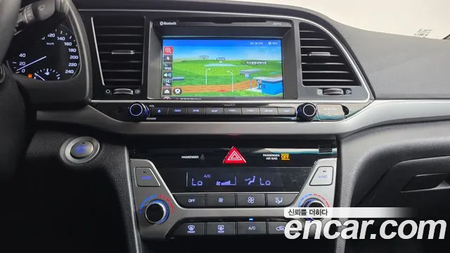 Hyundai AD 2016 thumb 12