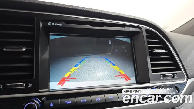 Hyundai AD 2016 thumb 4