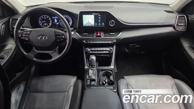 Hyundai Grandeur 2016 thumb 11