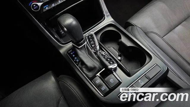Hyundai Grandeur 2016 thumb 4
