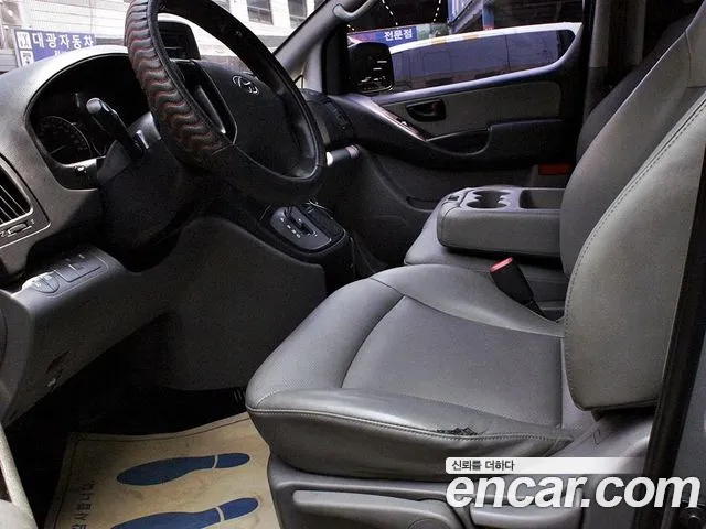 Hyundai Staria 2017 thumb 3