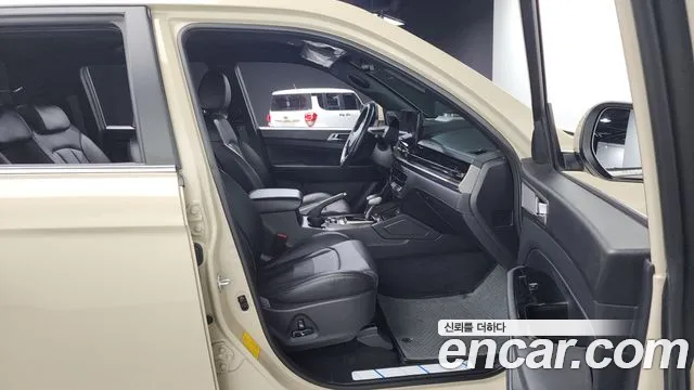 KGM Rexton 2024 thumb 11