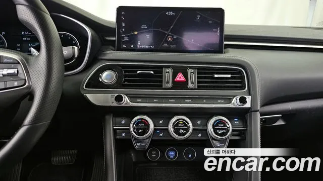 Genesis G70 2021 thumb 8