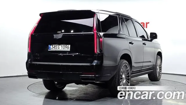 Cadillac Escalade 2023 thumb 2
