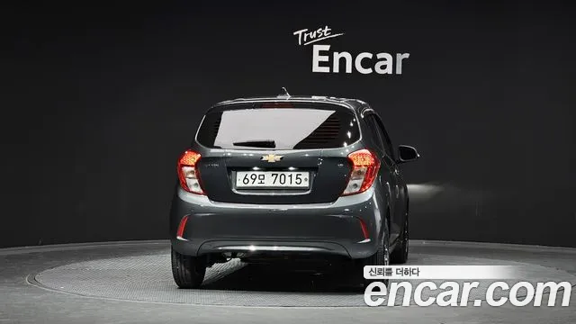 Chevrolet Spark 2018 thumb 8