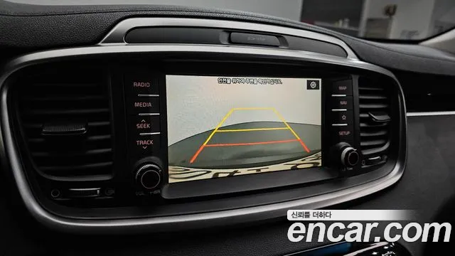 Kia Sorento 2019 thumb 3